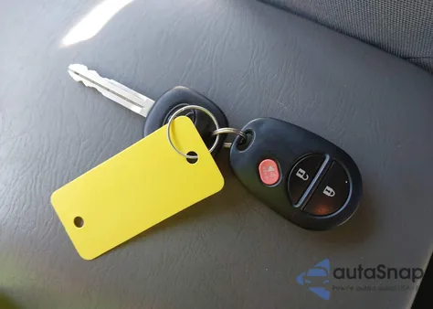 2009 Toyota Tacoma Base V6 from USA, damaged, VIN 3TMMU52N99M013626